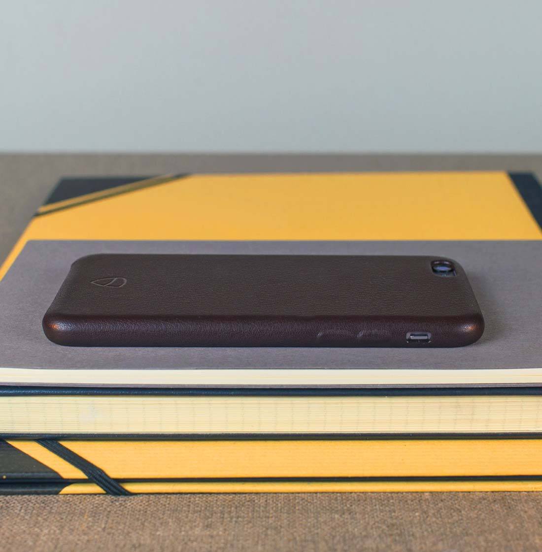 Slim iPhone 8 Bumper Design