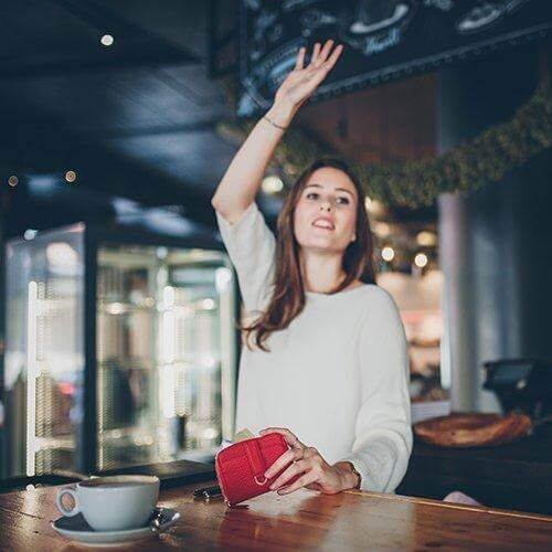 Trendsetting wallet for her