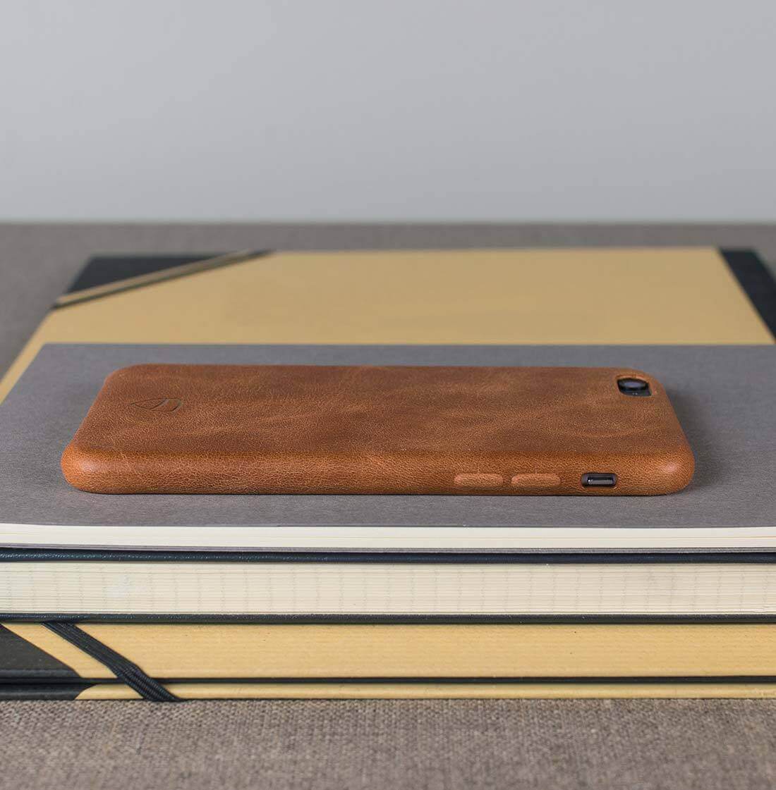 SOHO iPhone 6S Sleek Edge