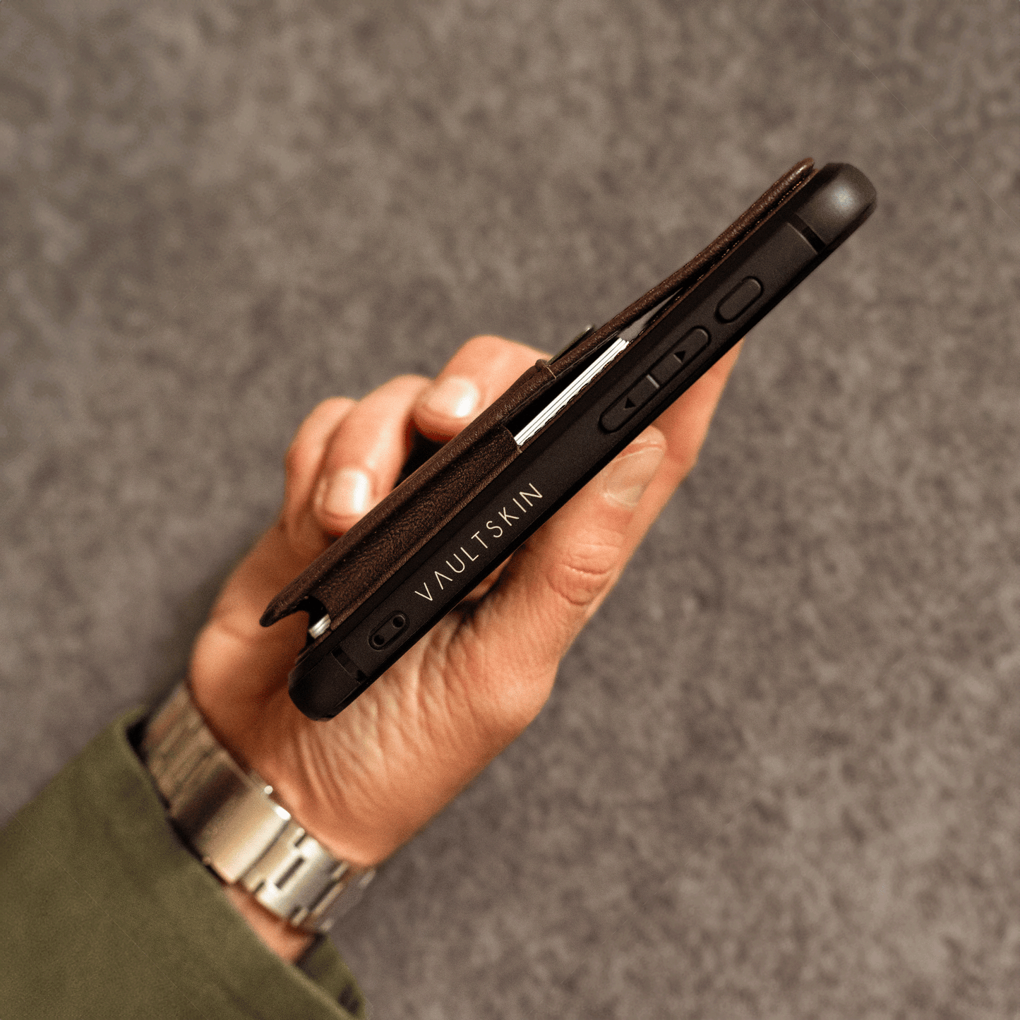 Sleek iPhone Wallet Case